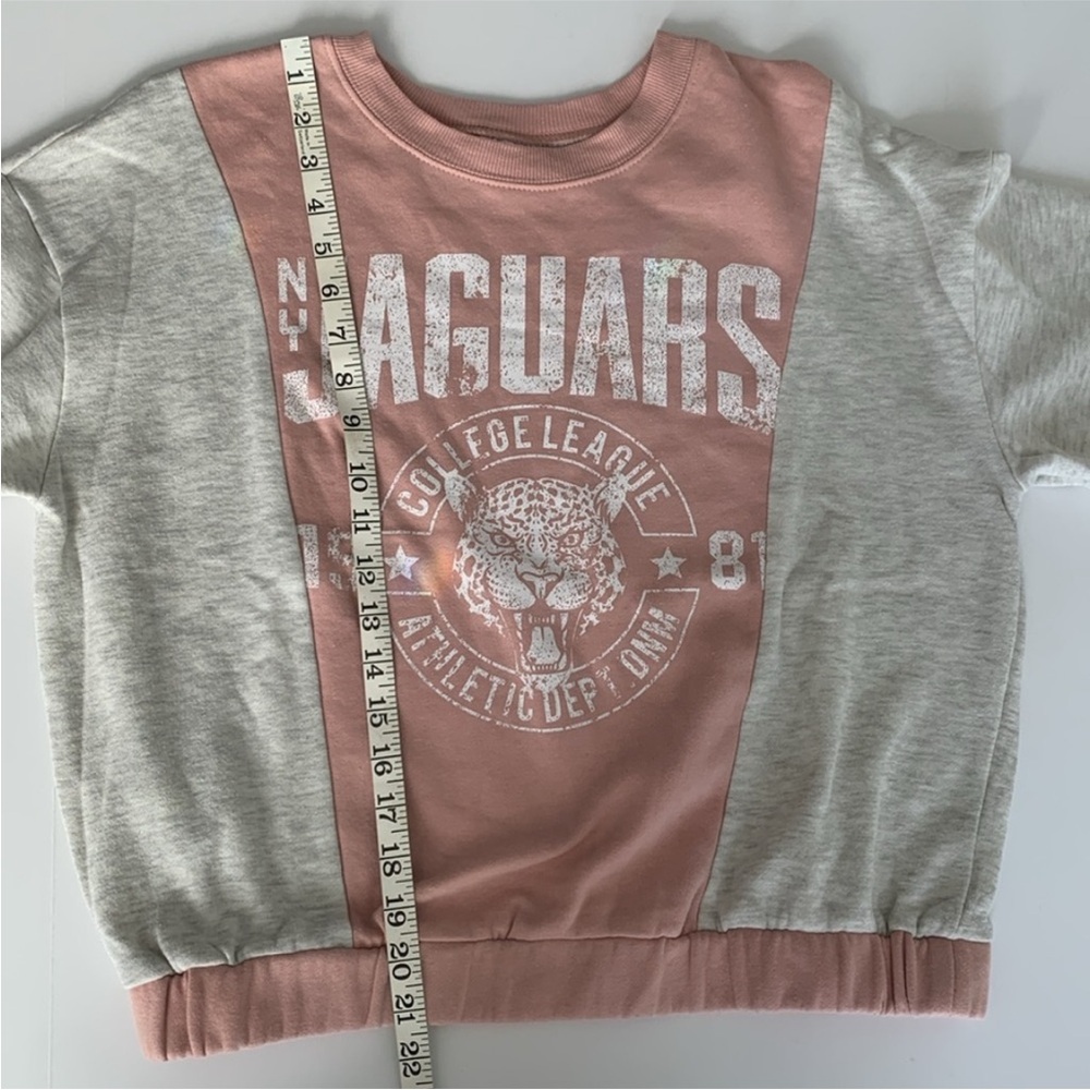 ZOE & LIV Jaguars Graphic Sweatshirt - Peach and Gray•Size M•Women - Picture 10 of 11